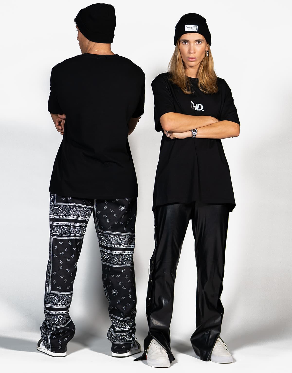 Men's T-Shirts THEAD. Black