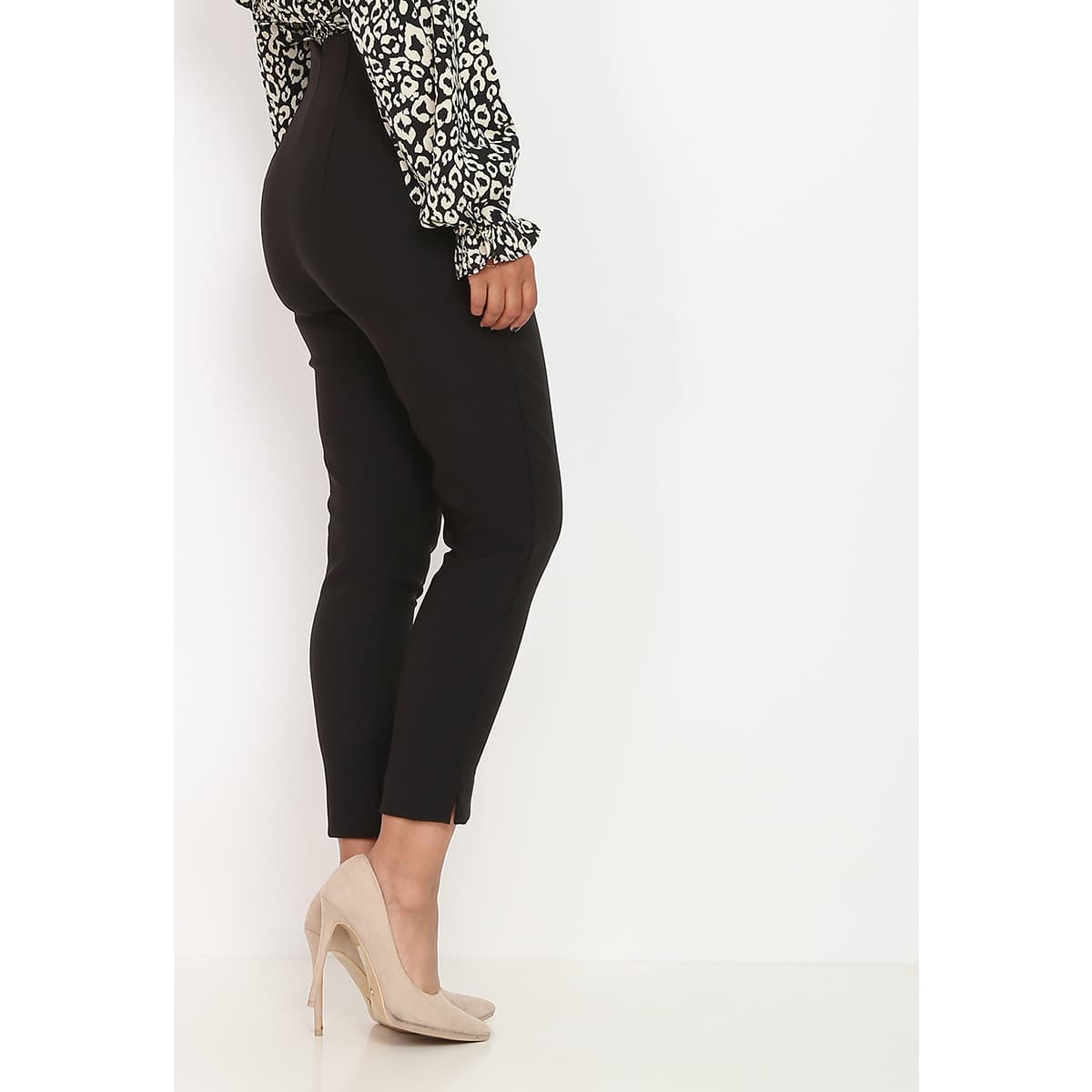 Women's Pants La Modeuse Black