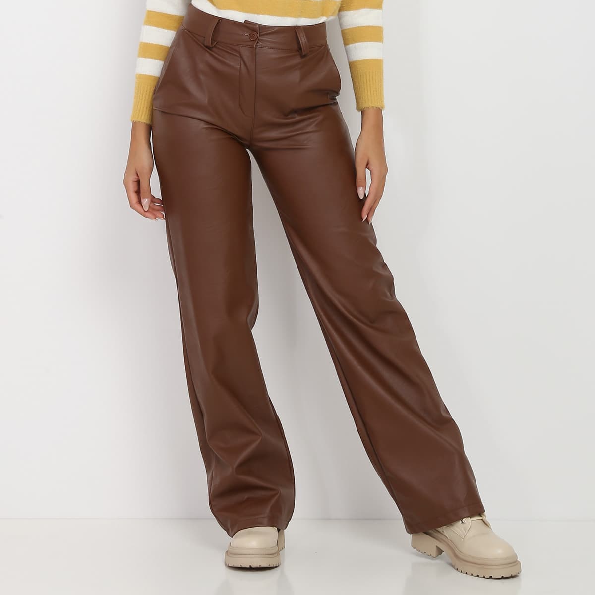 Women's Pants La Modeuse Brown