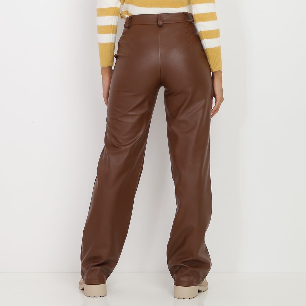 Women's Pants La Modeuse Brown