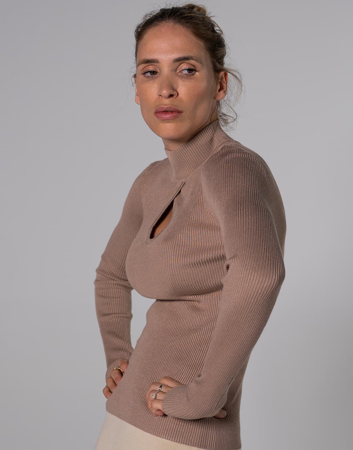 Women's T-Shirts THEAD. Brown