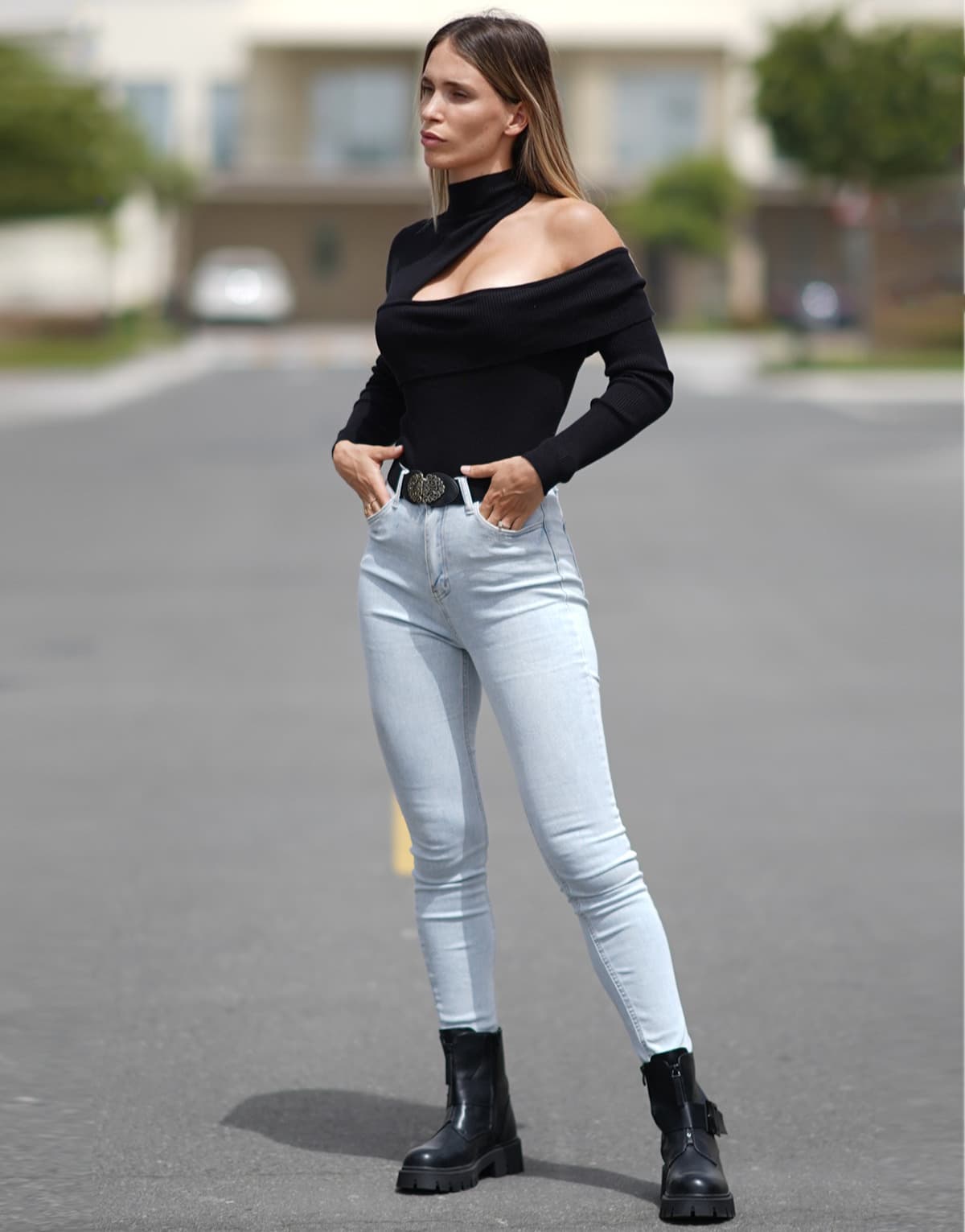 Women's T-Shirts THEAD. Black