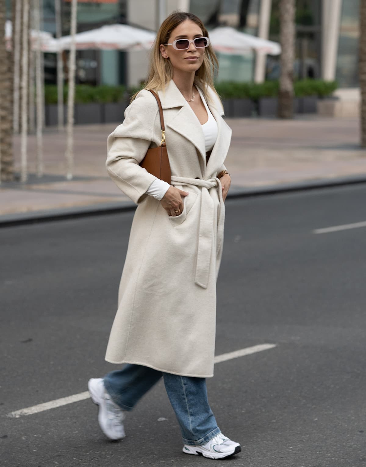 Women's Coats THEAD. White