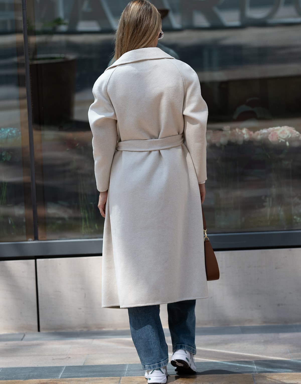 Women's Coats THEAD. White