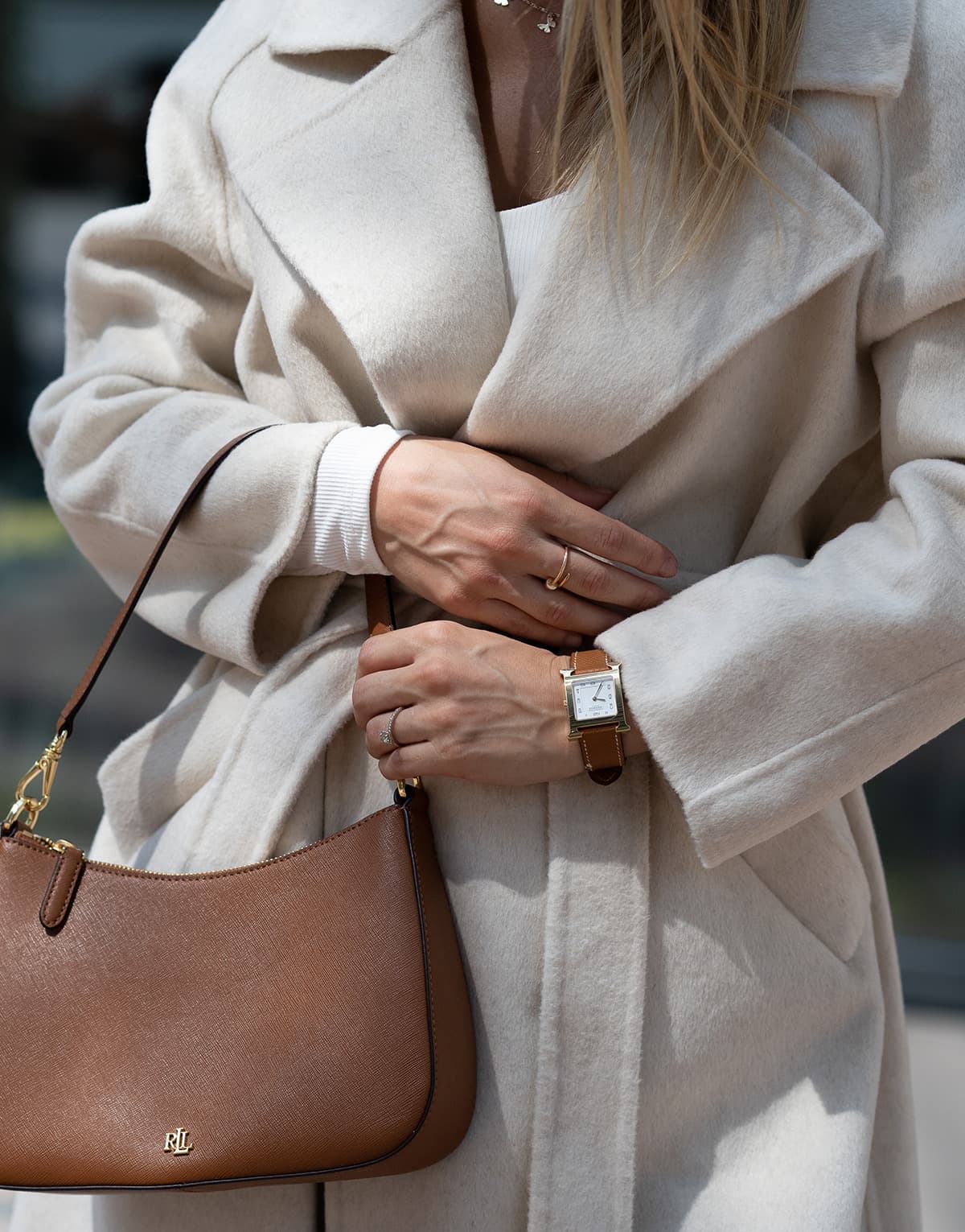 Women's Coats THEAD. White