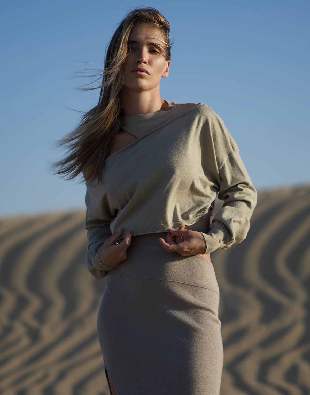 Women's T-Shirts THEAD. Beige