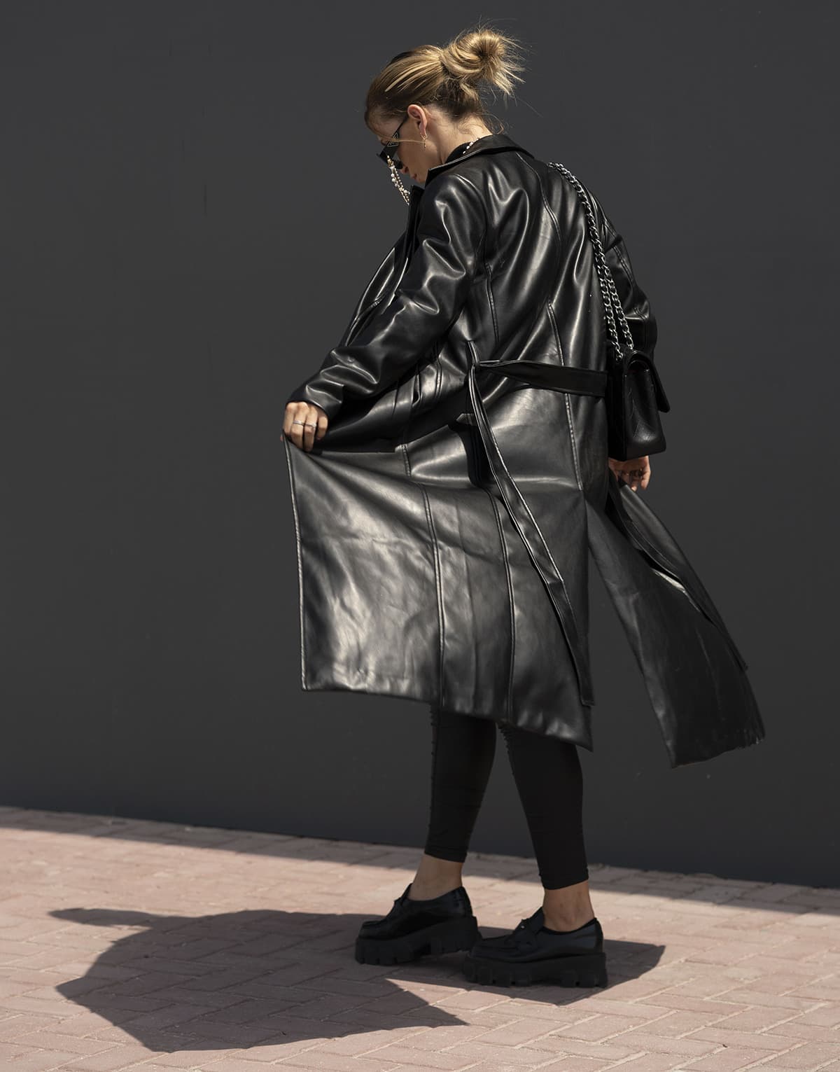 Women's Coats THEAD. Black