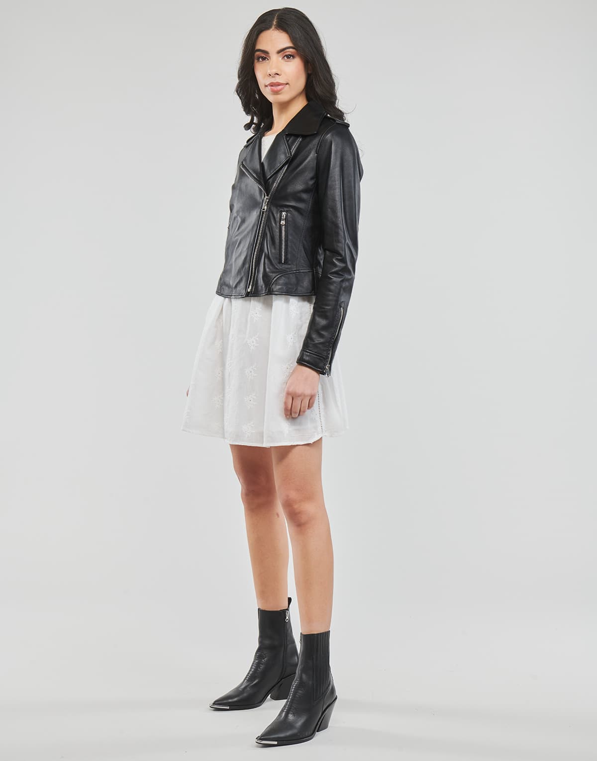 Women's Jackets Oakwood Black