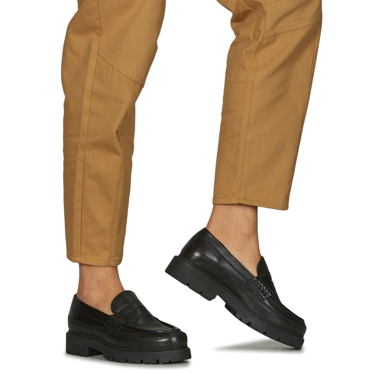 Women's Loafers Pellet Black