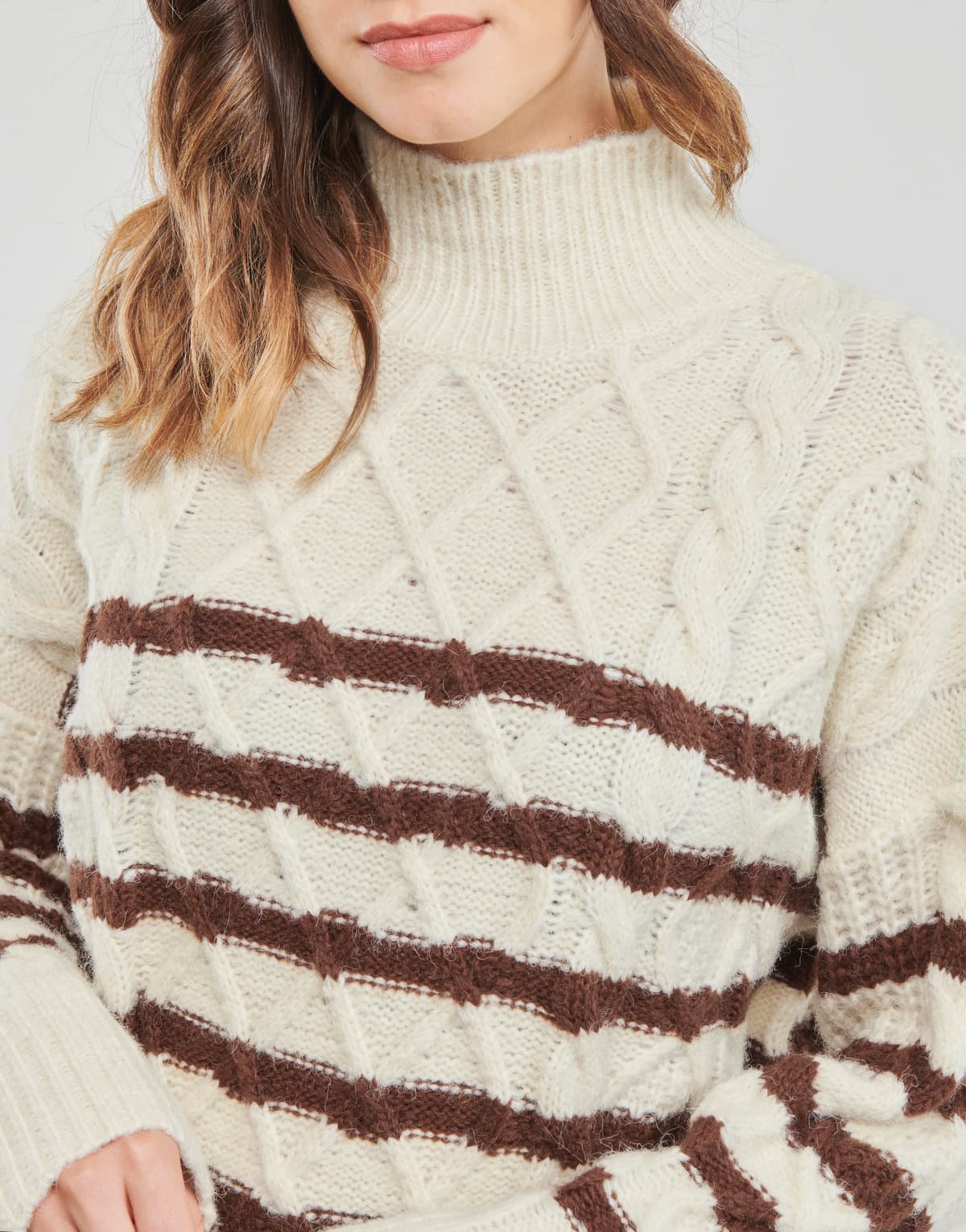 Women's Sweaters Betty London White