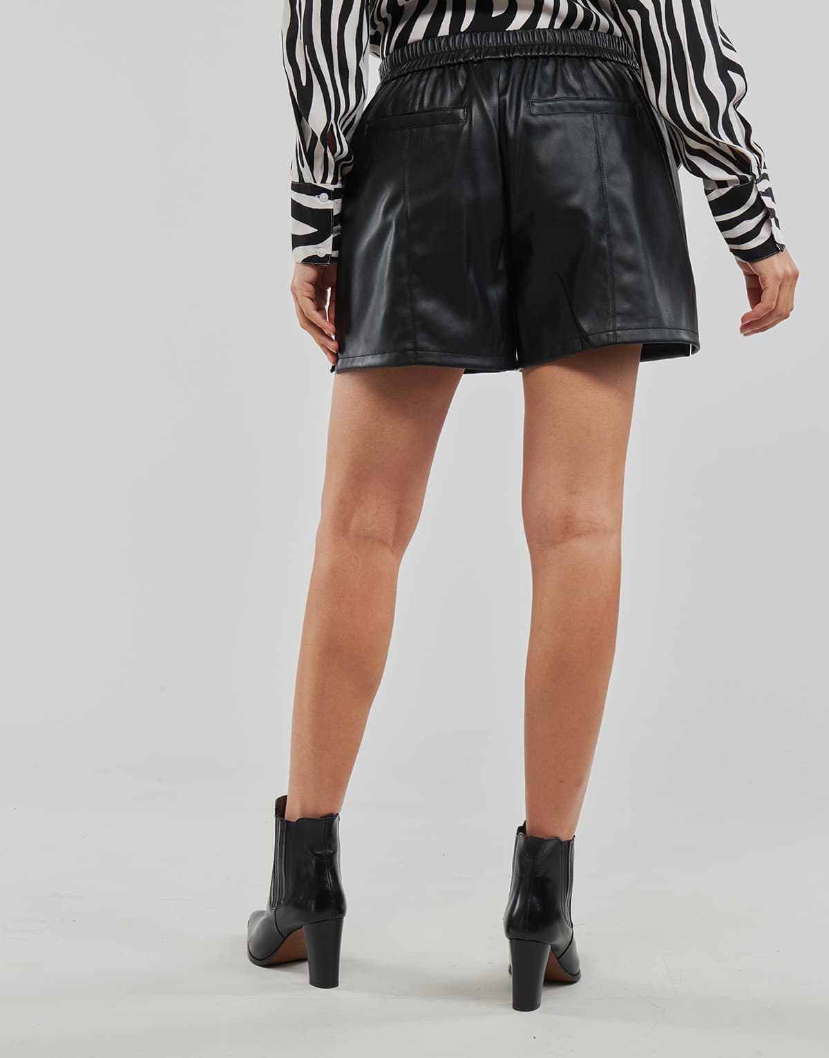 Women's Shorts Vila Black