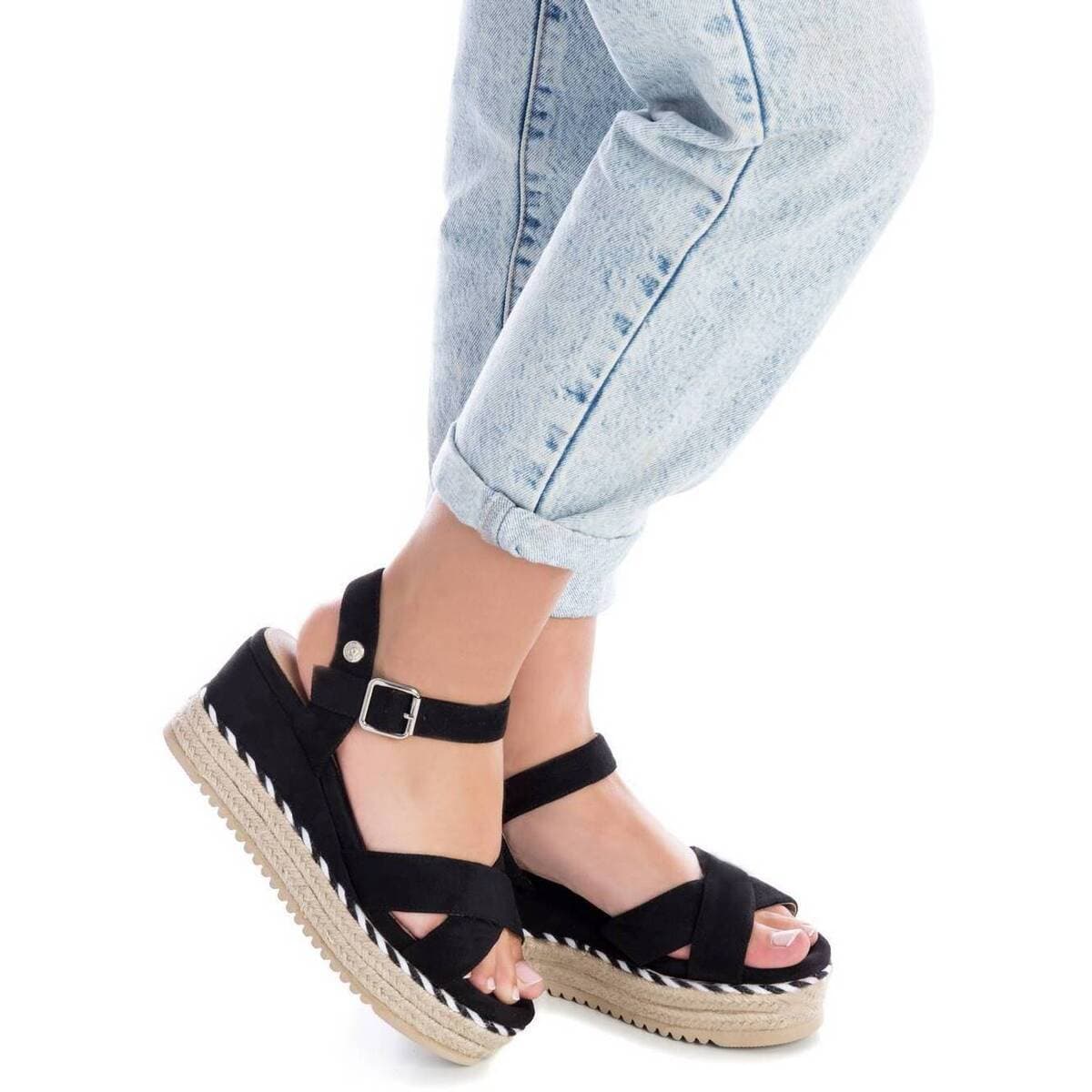 Women's Platforms Refresh Black