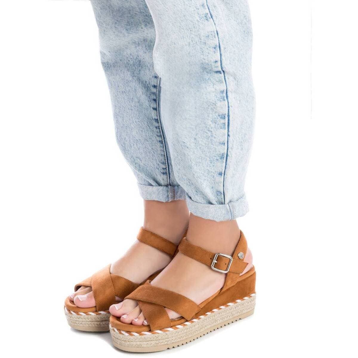 Women's Platforms Refresh Brown