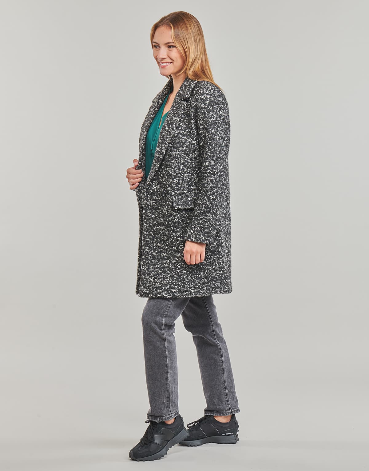 Women's Coats Only Black