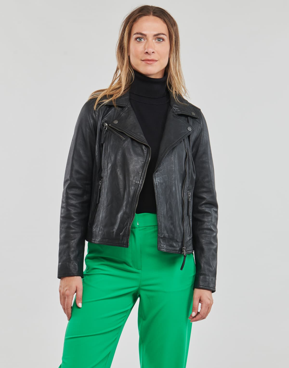 Women's Jackets Oakwood Black