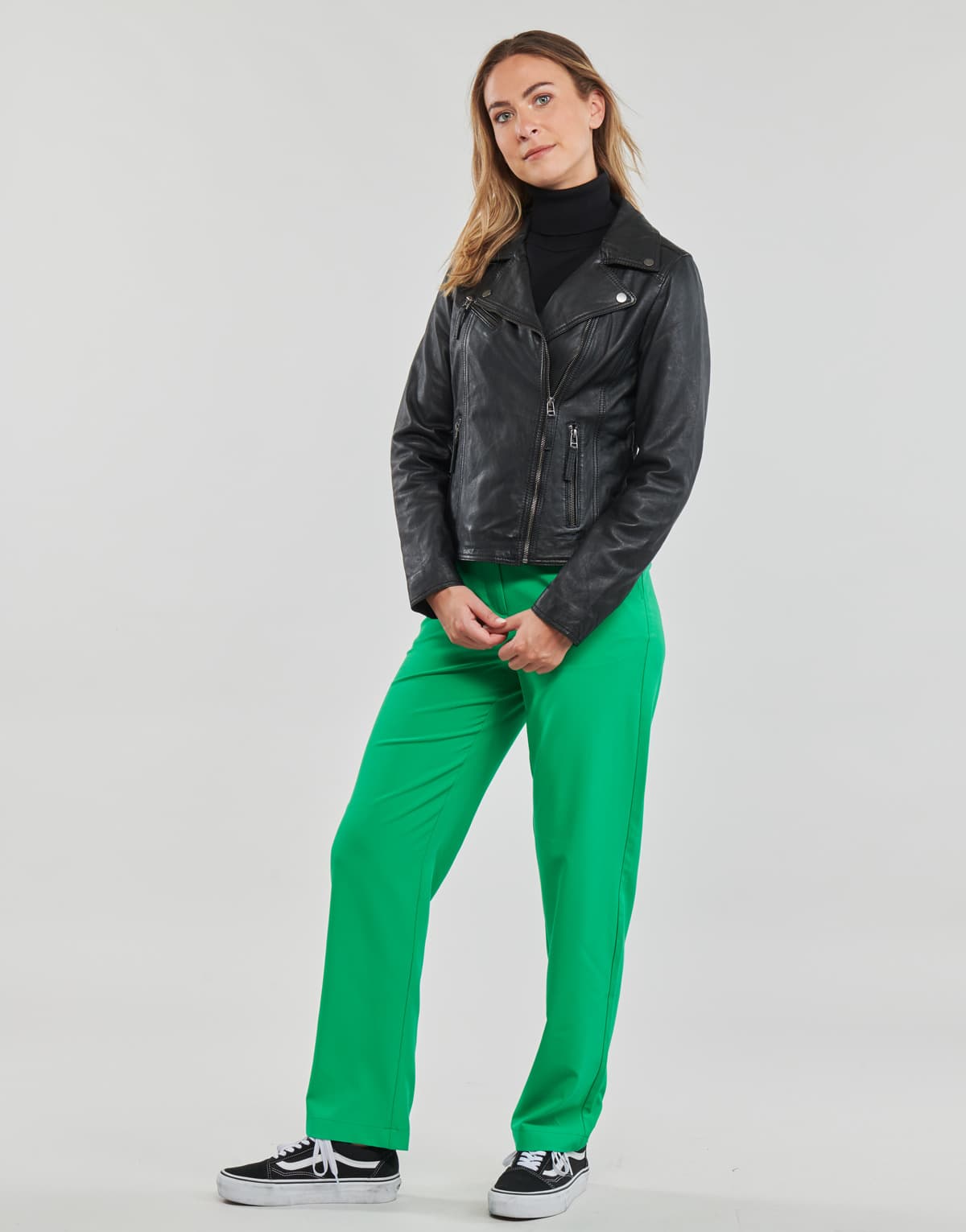 Women's Jackets Oakwood Black