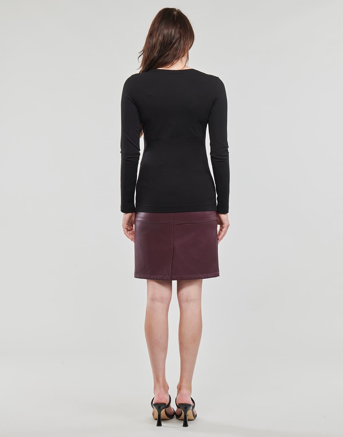 Women's T-Shirts Guess Black