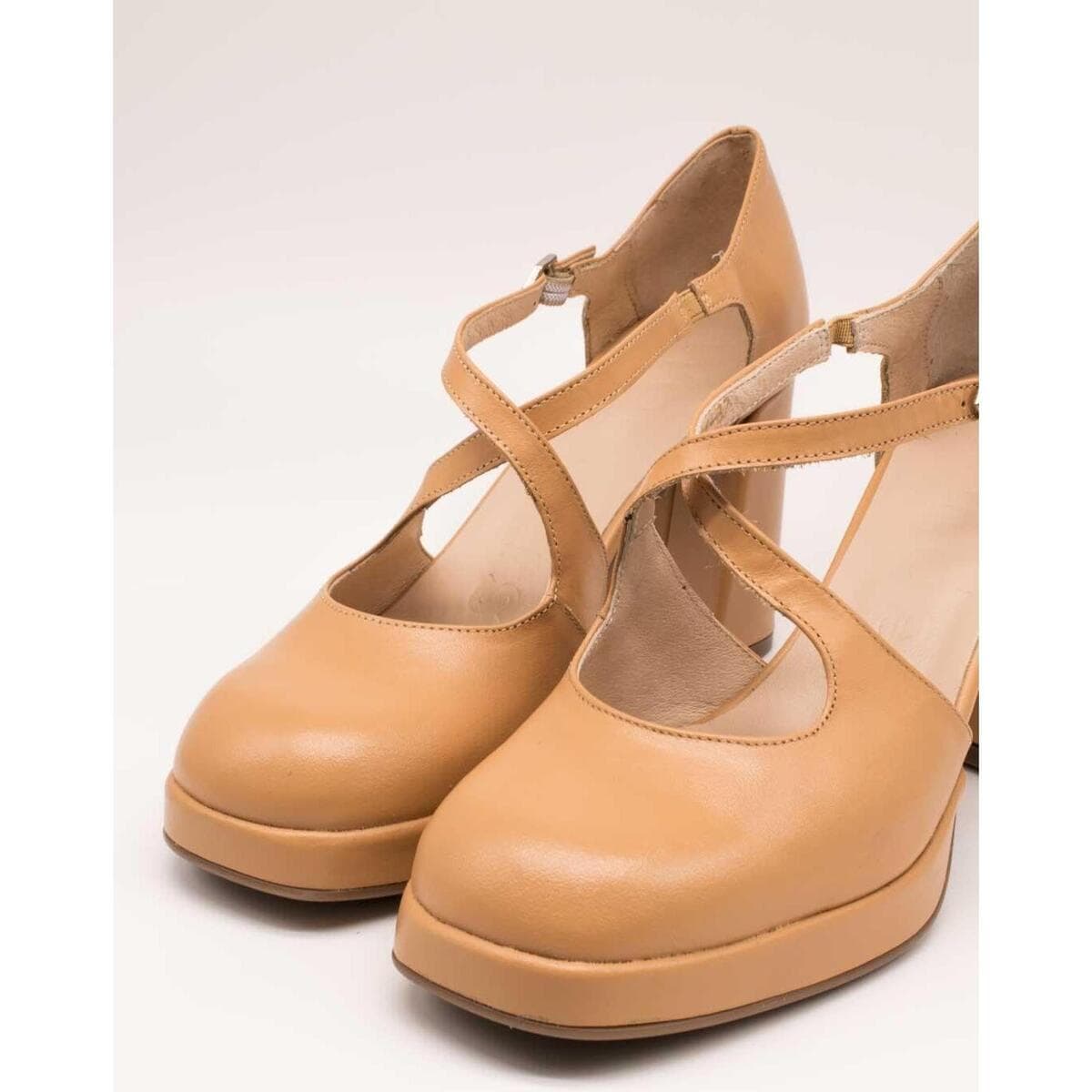 Women's Dress Shoes Wonders Beige
