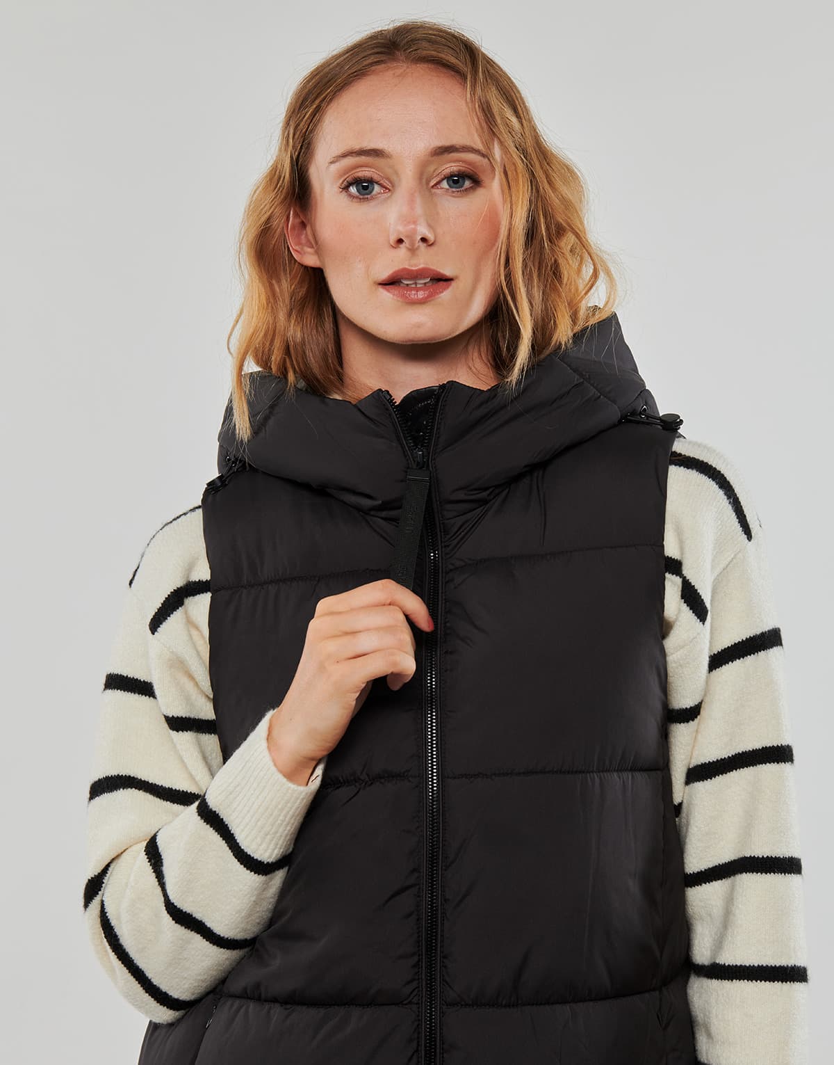 Women's Jackets Esprit Black