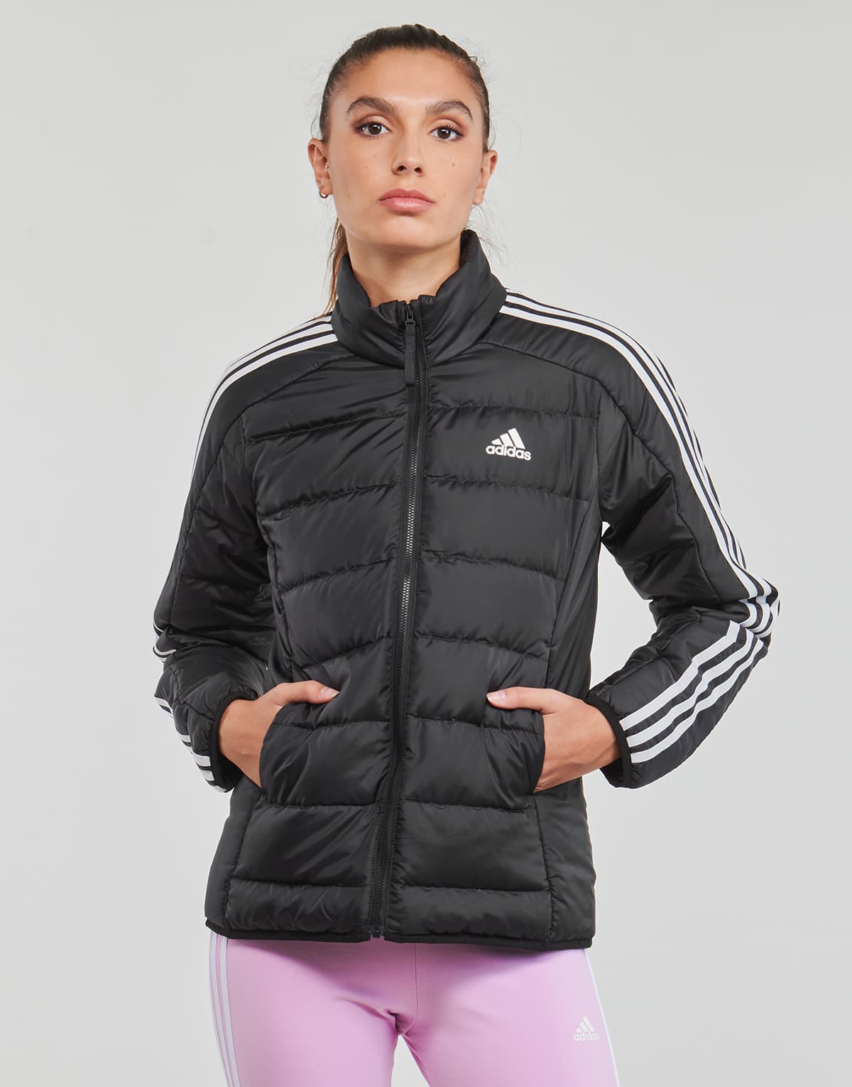 Γυναικεία μπουφάν Adidas