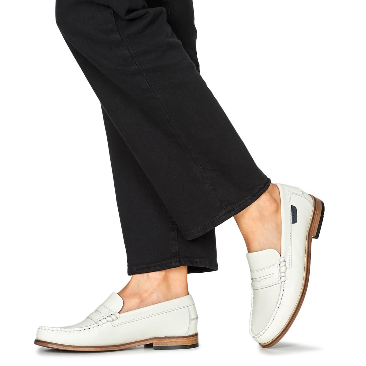 Women's Loafers Pellet White