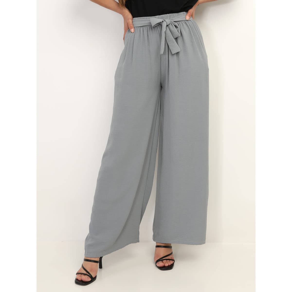 Women's Pants La Modeuse Gray