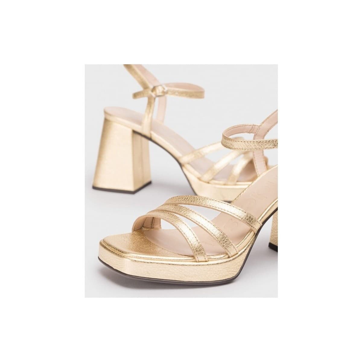 Women's Pumps Wonders Gold