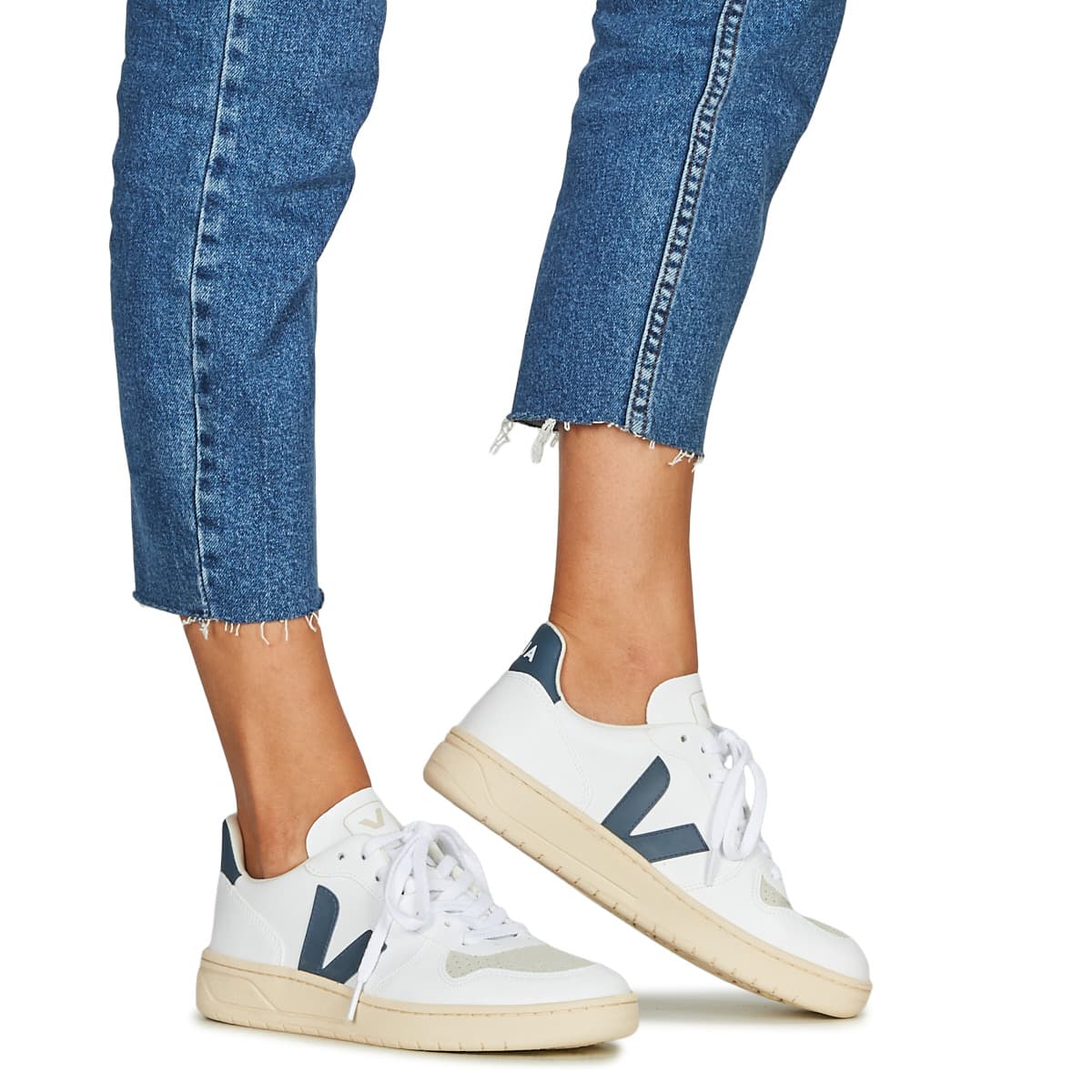 Women's Sneakers Veja White