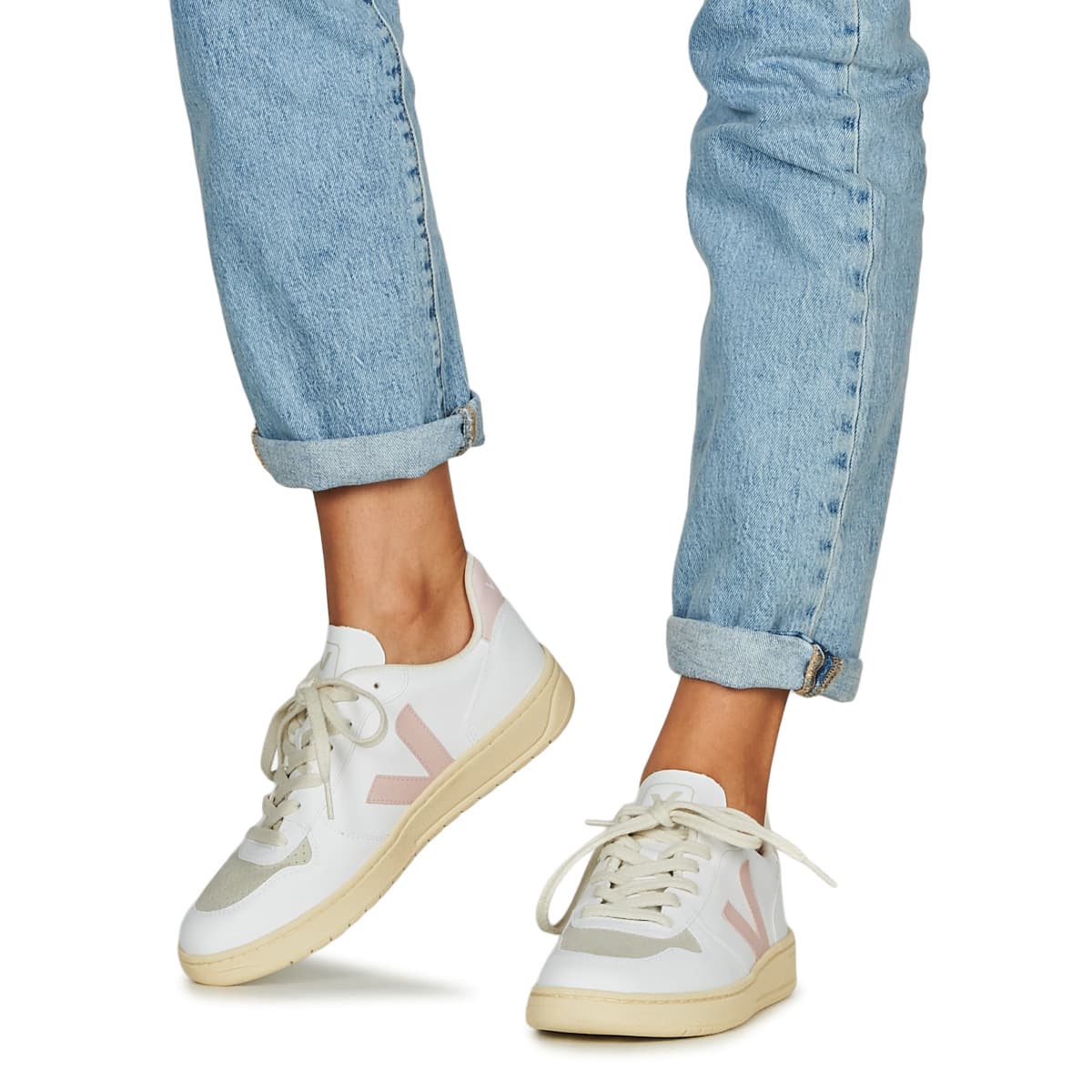 Women's Sneakers Veja White