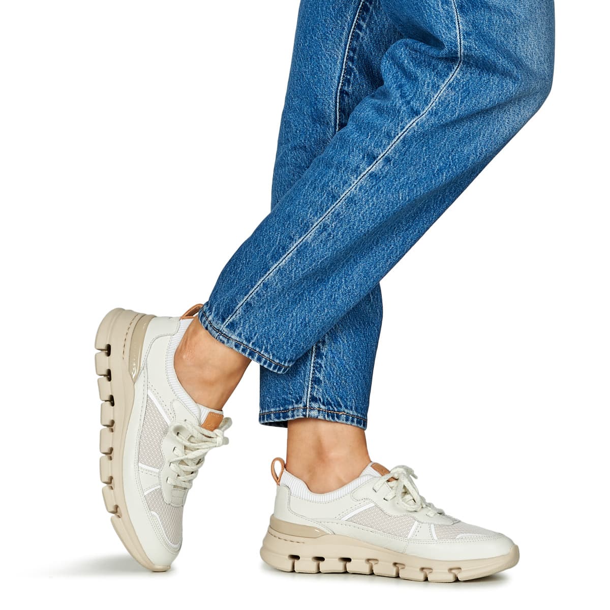 Women's Sneakers Clarks White