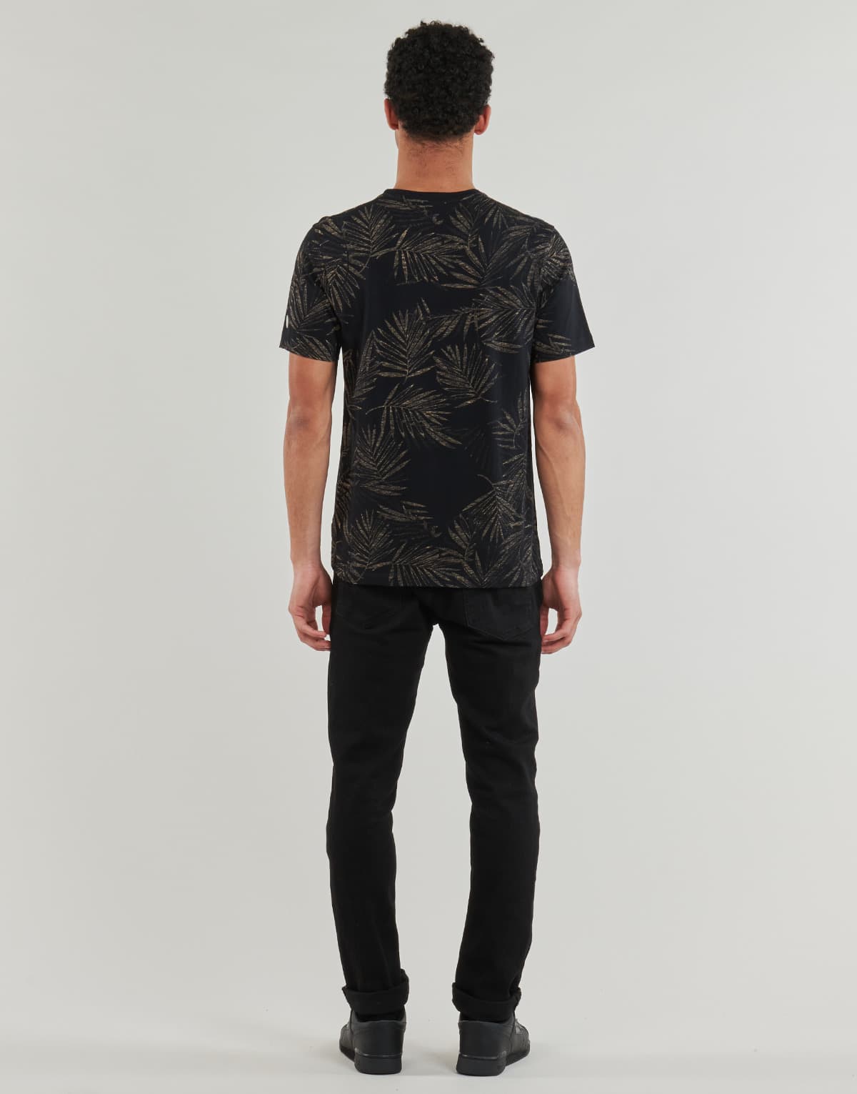 Men's T-Shirts Deeluxe Black