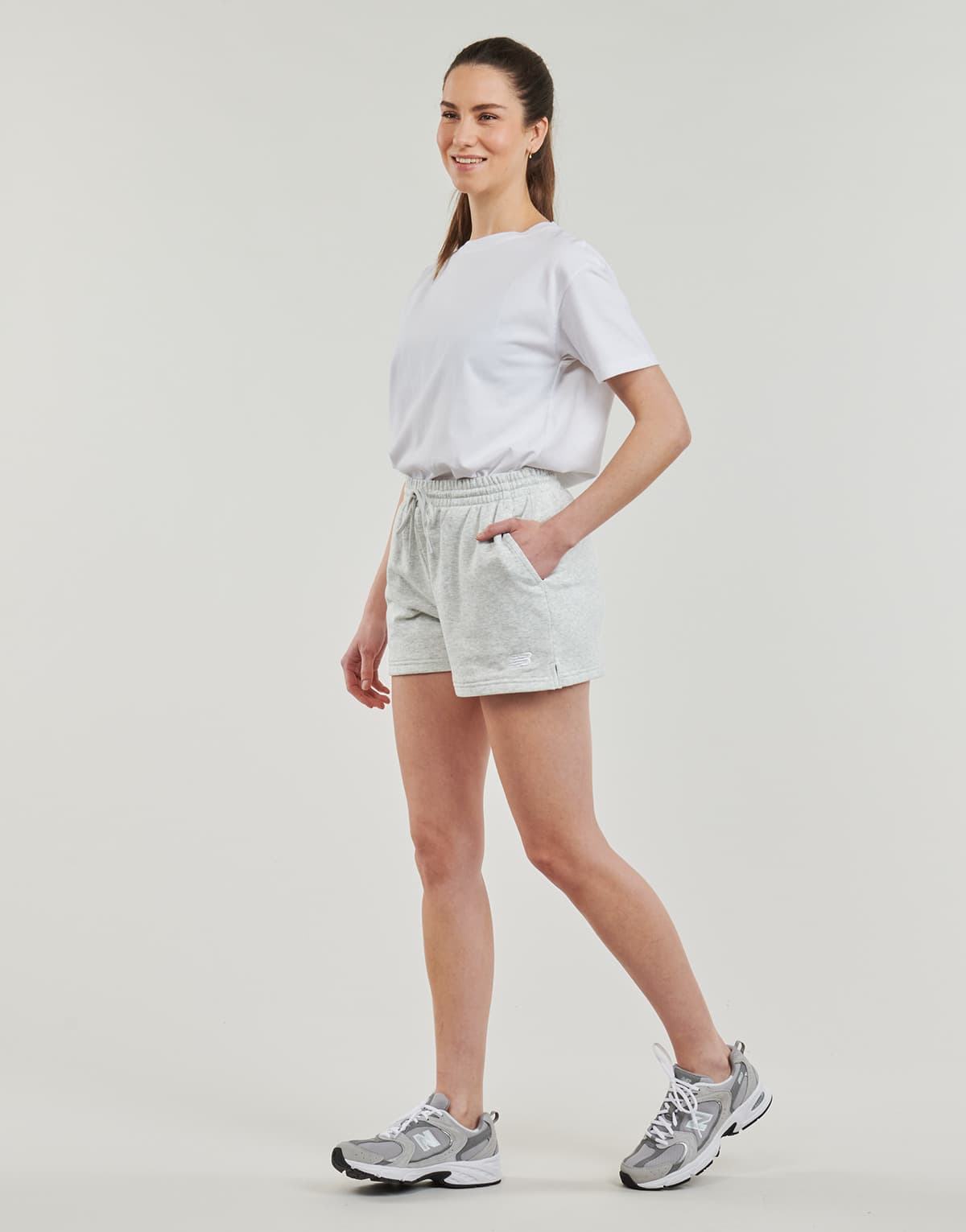 Women's Shorts New Balance Gray
