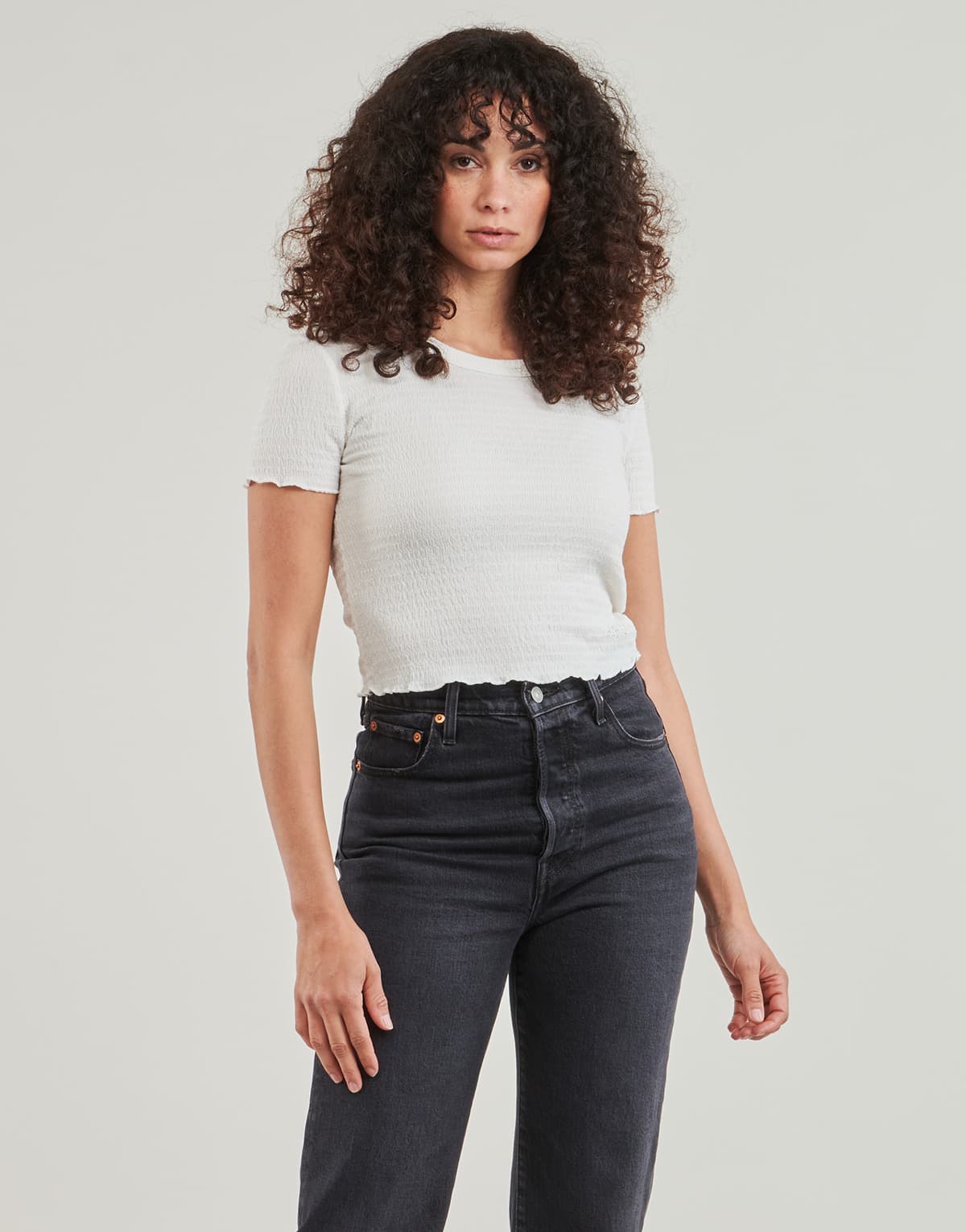 Women's T-Shirts Guess White