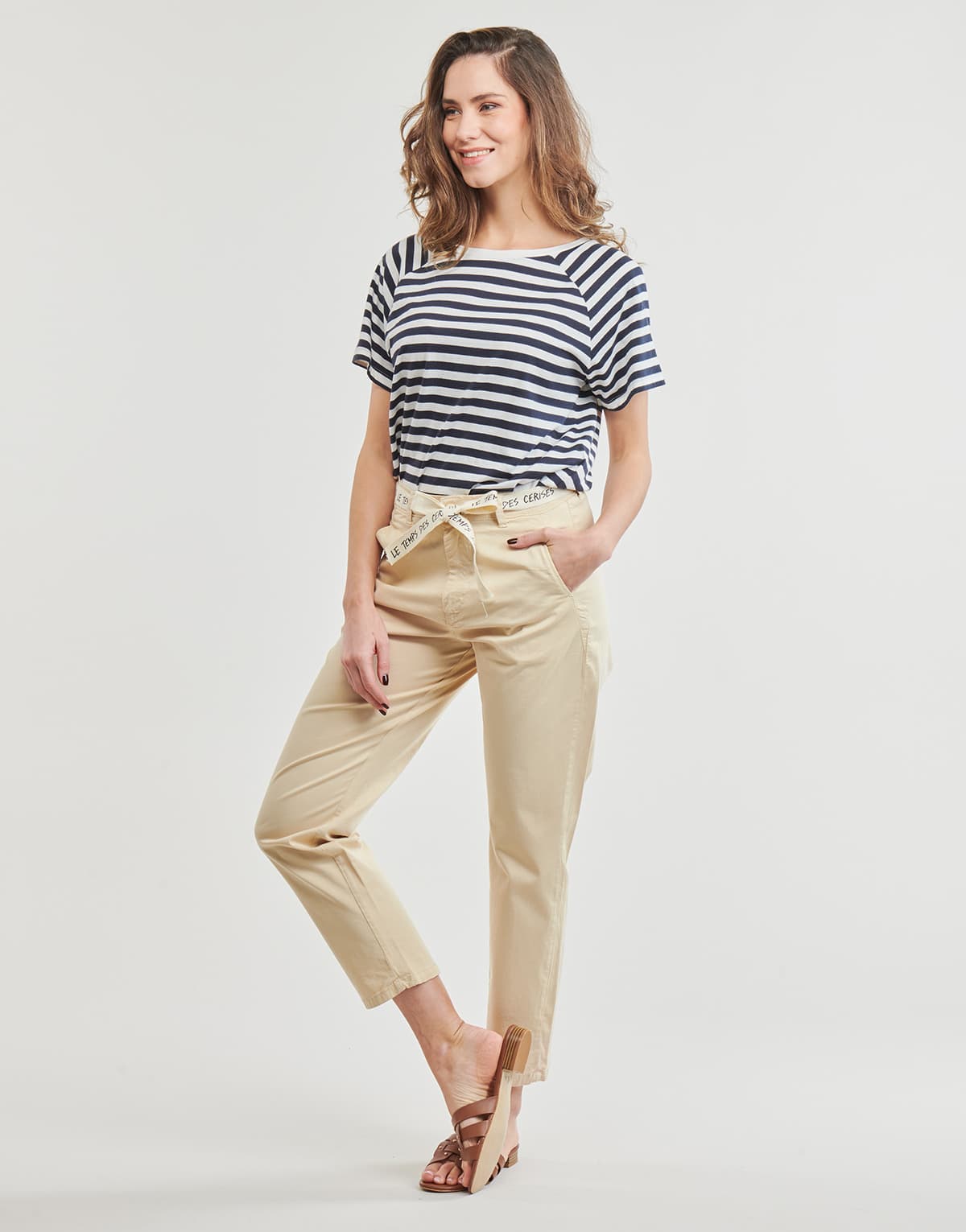 Women's Pants Le Temps des Cerises Beige