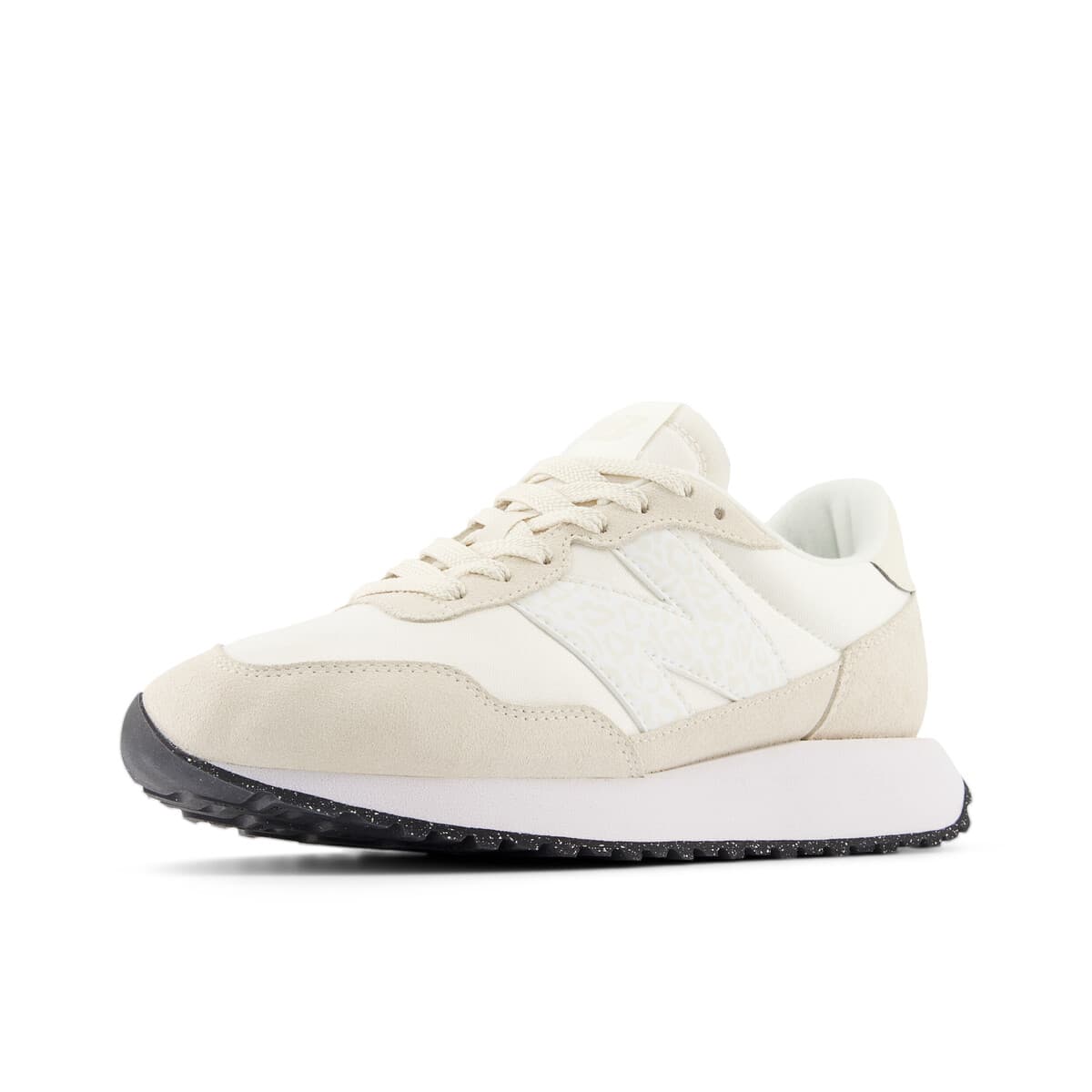 Women's Sneakers New Balance Beige