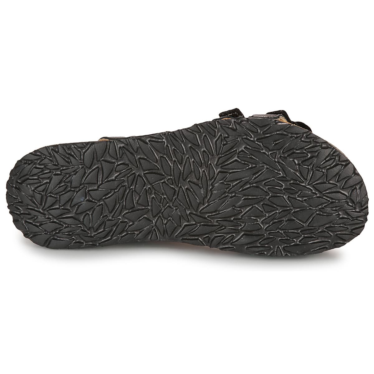 Women's Platforms Think Black