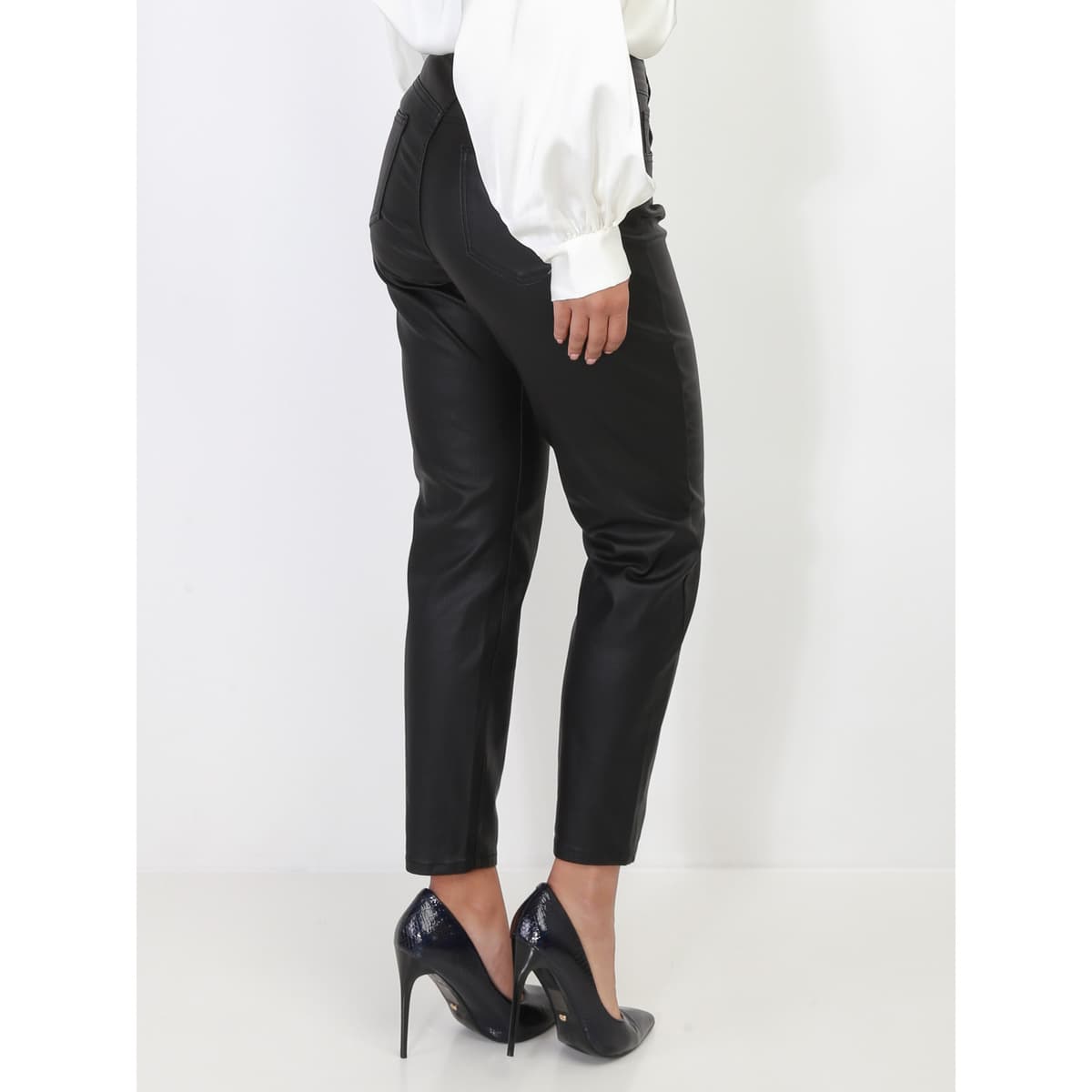 Women's Pants La Modeuse Black