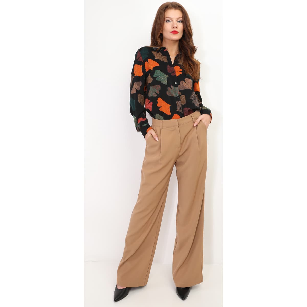 Women's Pants La Modeuse Brown