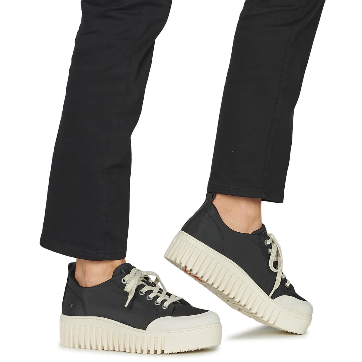 Women's Sneakers Art Black