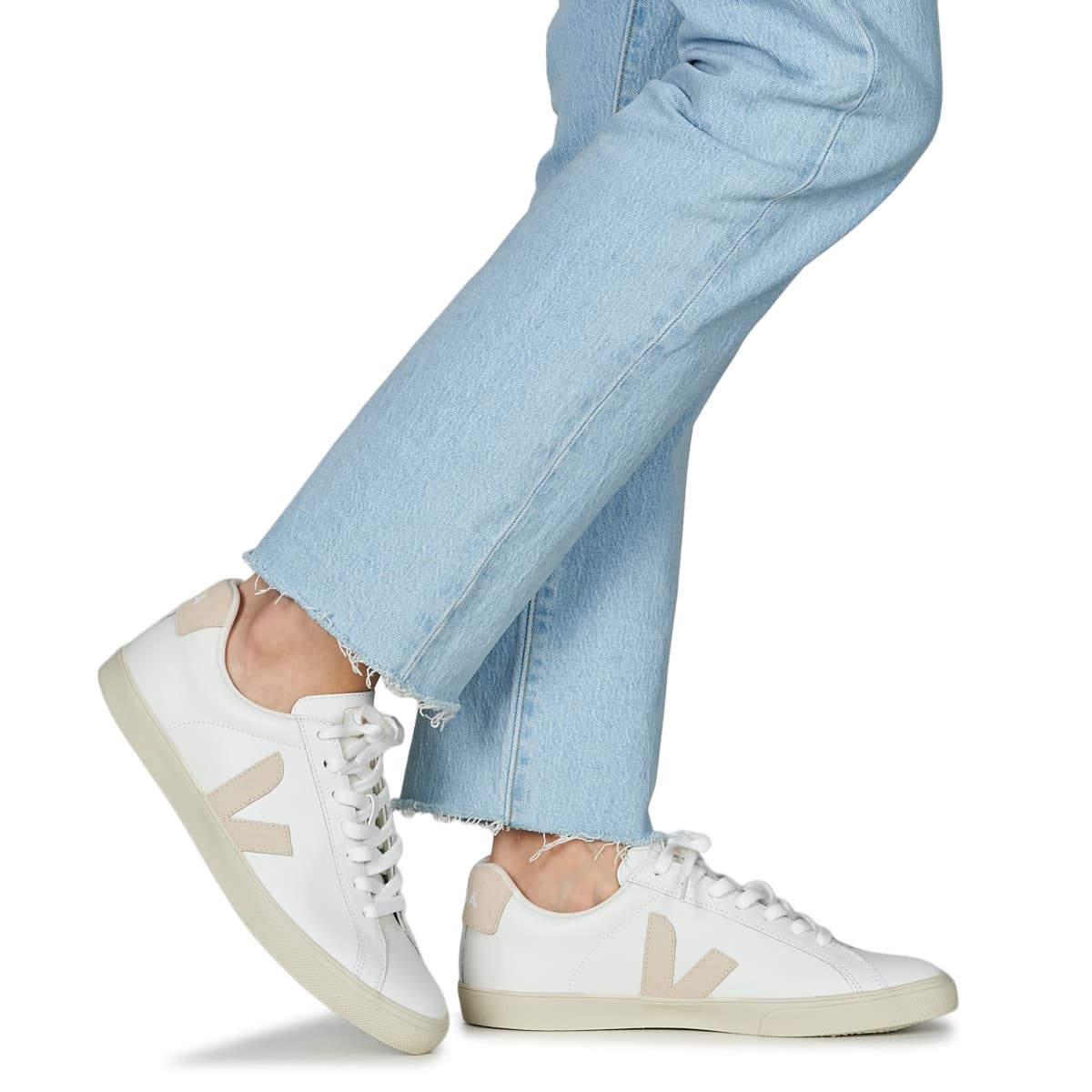 Women's Sneakers Veja White