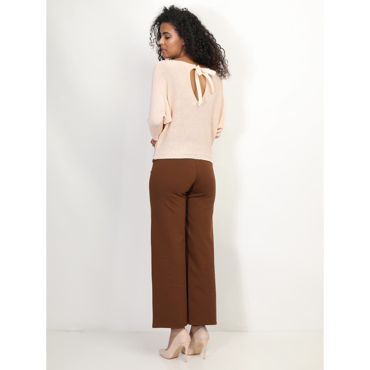 Women's Sweaters La Modeuse Beige