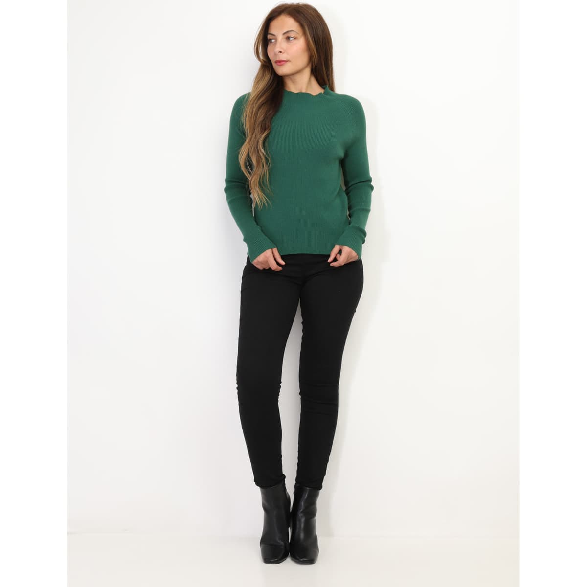 Women's Sweaters La Modeuse Green