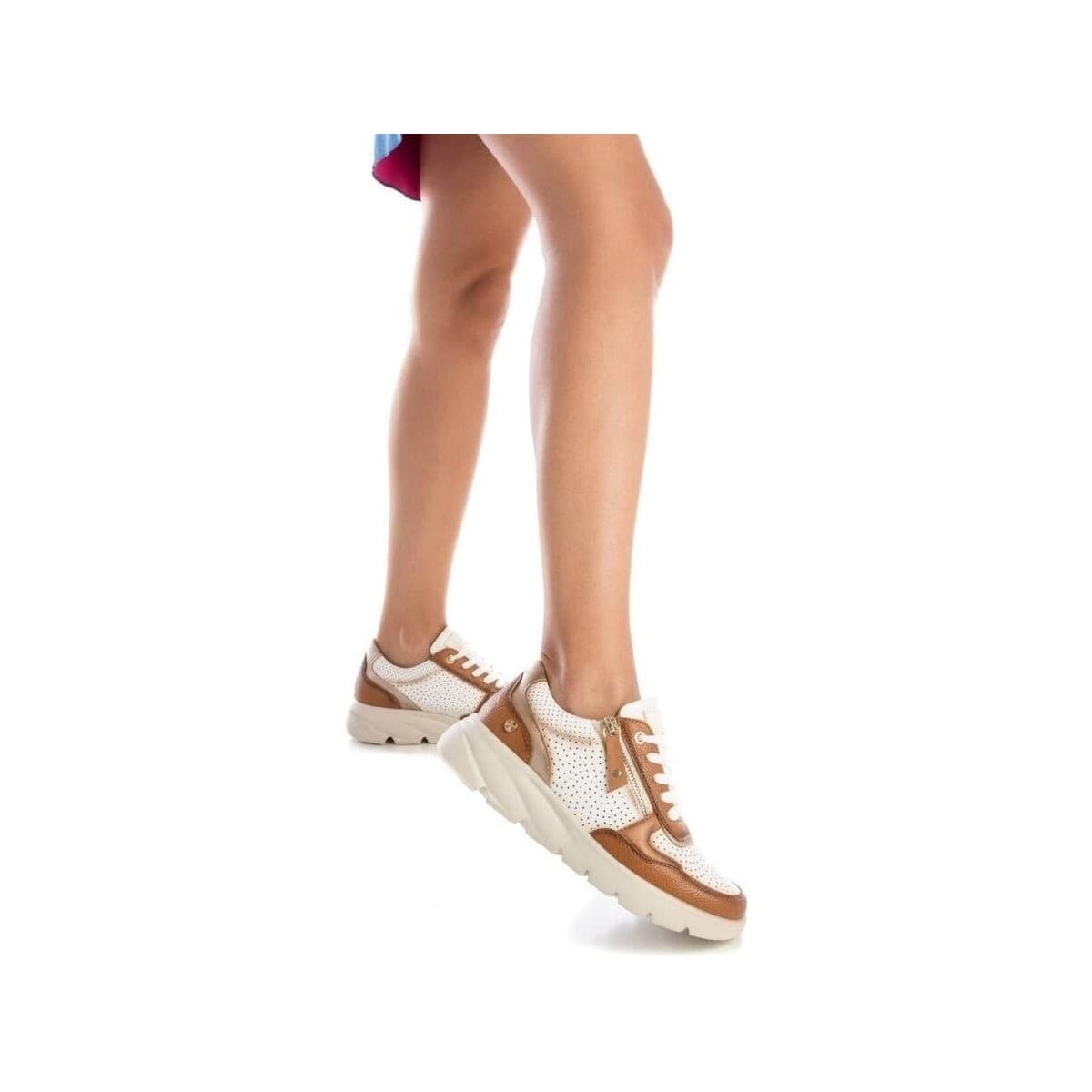 Women's Sneakers Xti Brown