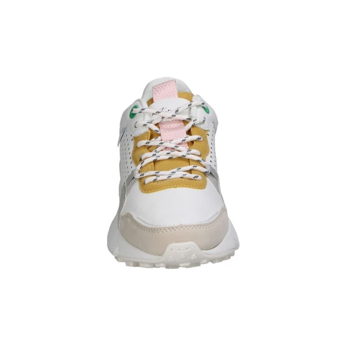 Women's Gym Shoes MTNG White