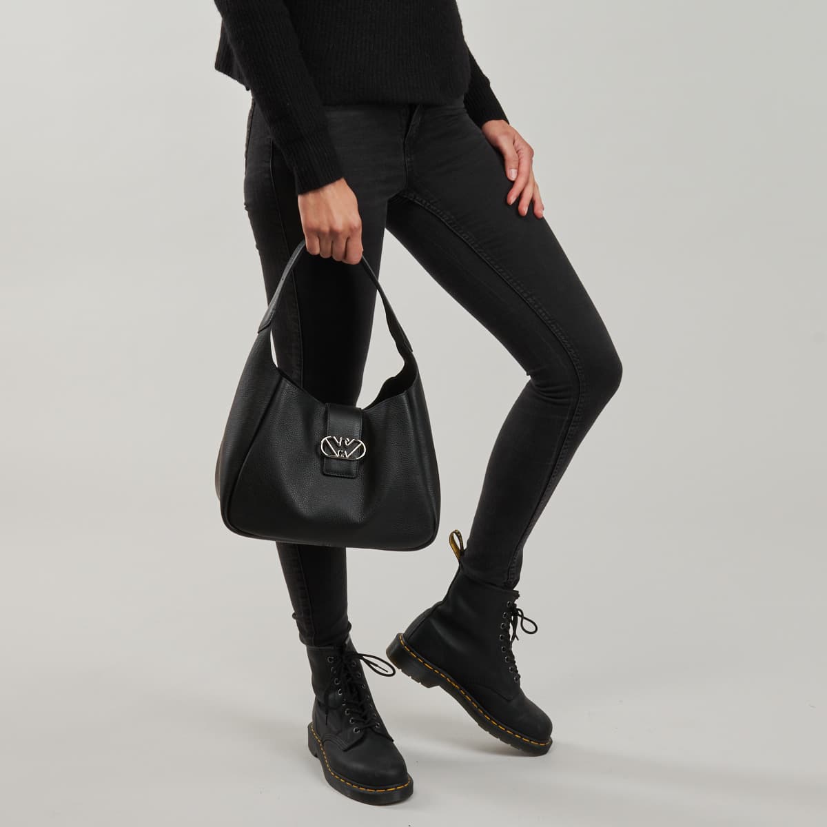 Women's Shoulder Bags Emporio Armani Black