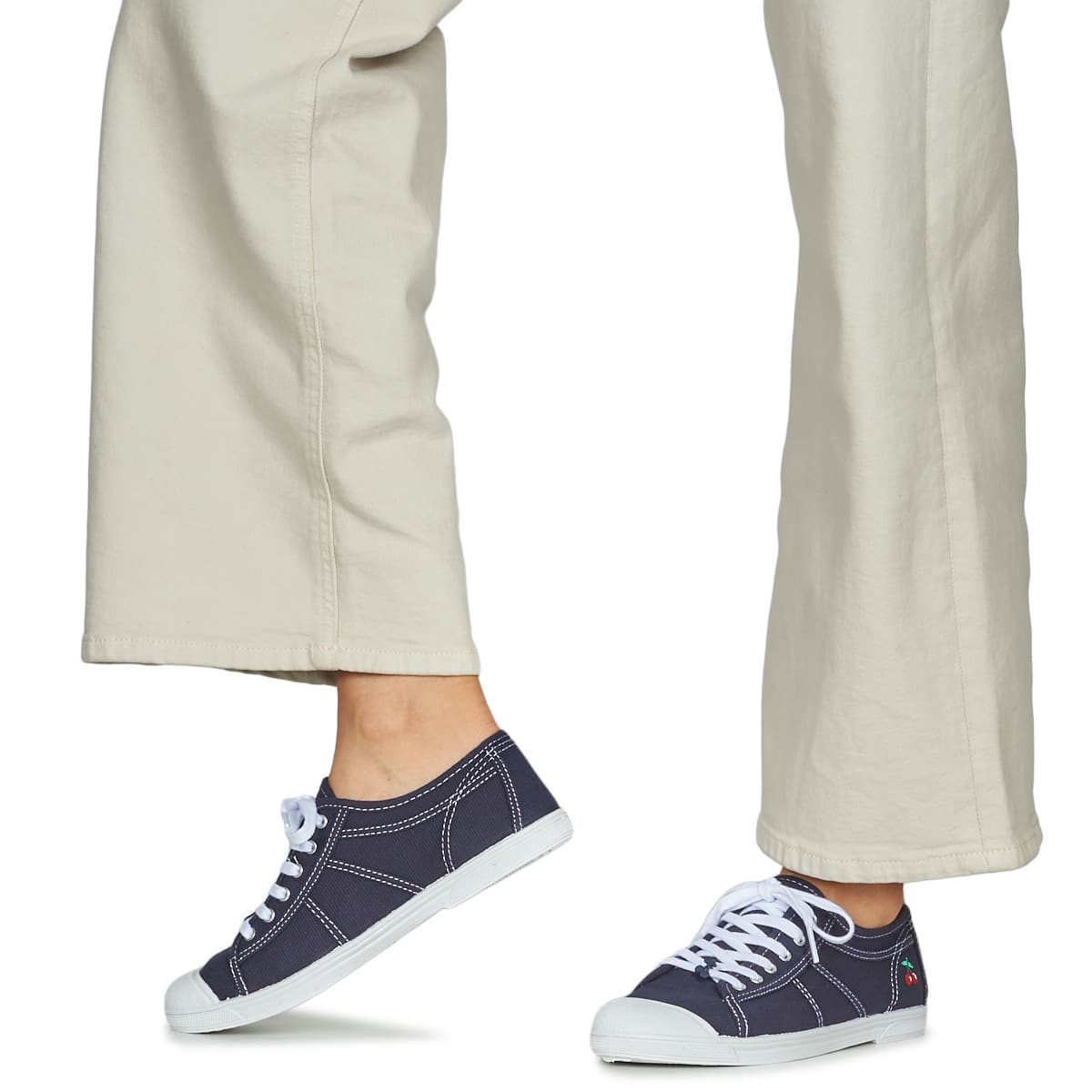 Women's Sneakers Le Temps des Cerises Blue