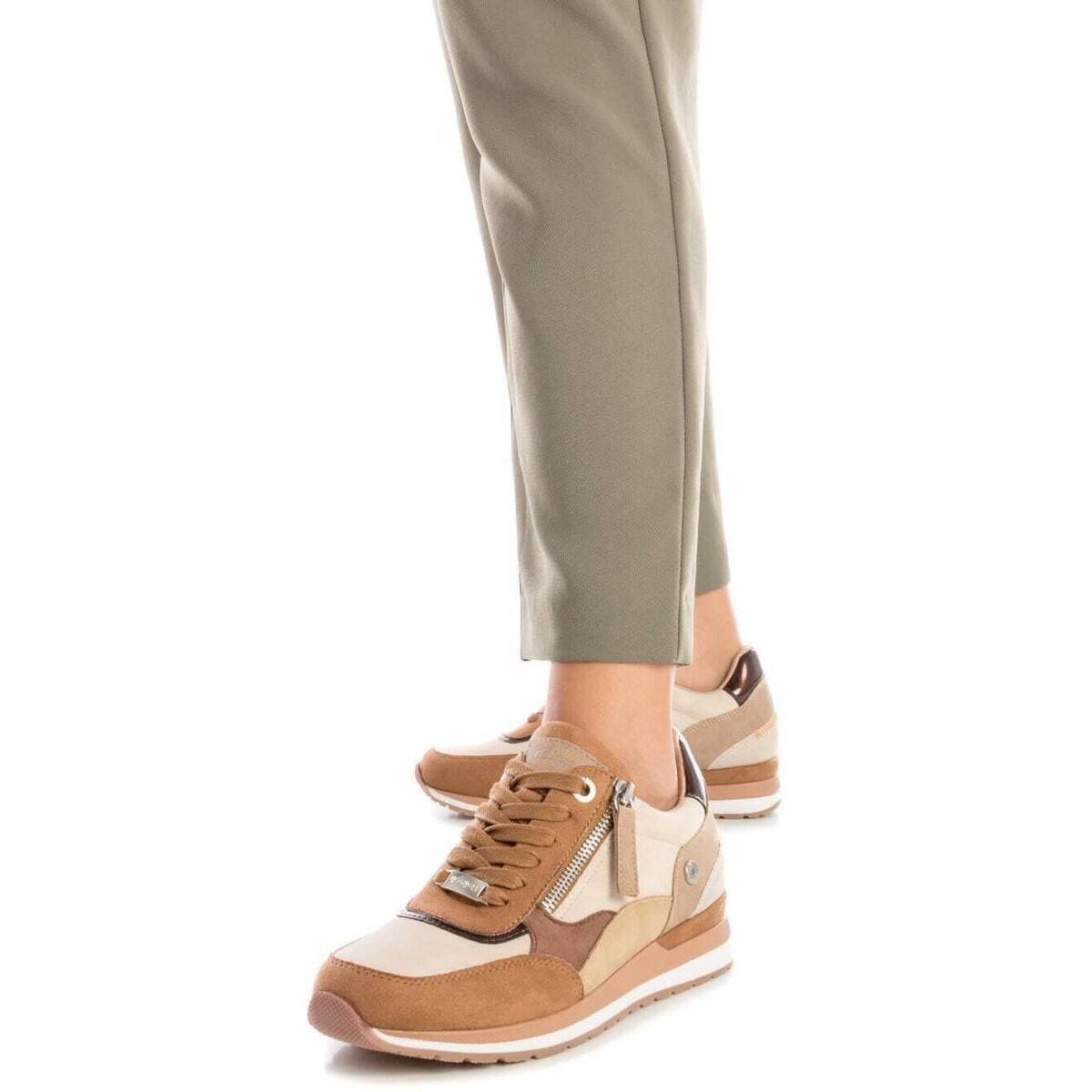 Women's Sneakers Refresh Brown