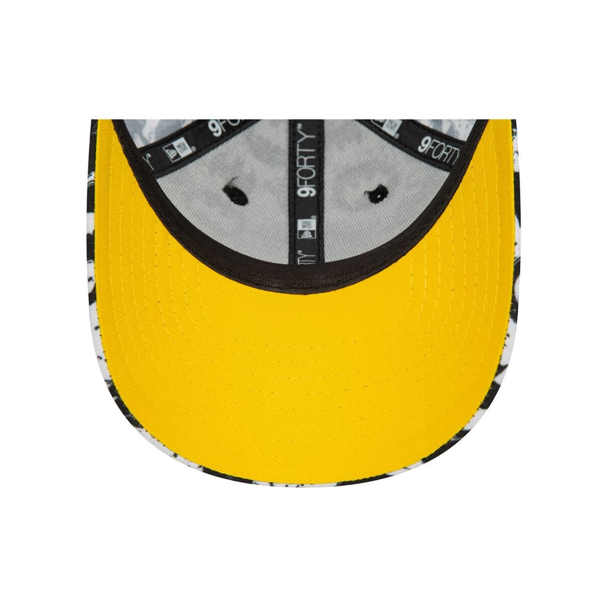 Boys' Caps New-Era White