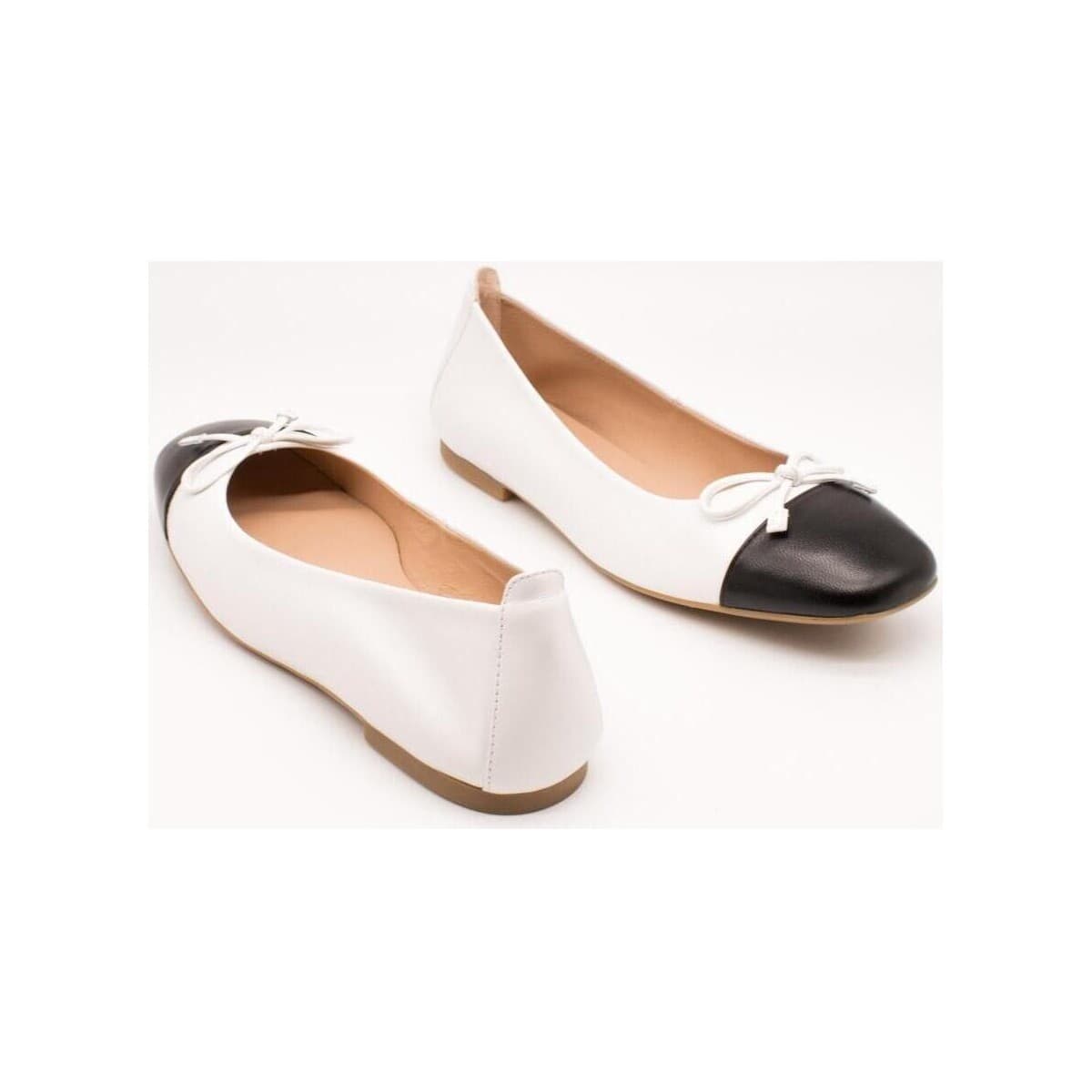 Women's Ballet Flats Unisa White