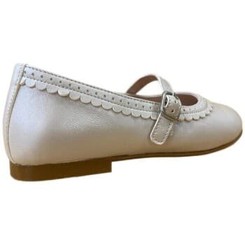 Women's Ballet Flats Titanitos Beige